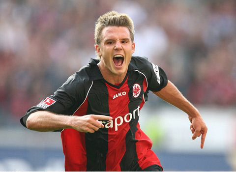 色的发球和 色的发球和