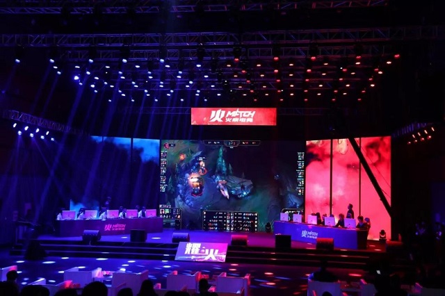 更深深感动 更深深感动